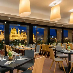 Otel Novotel Danube