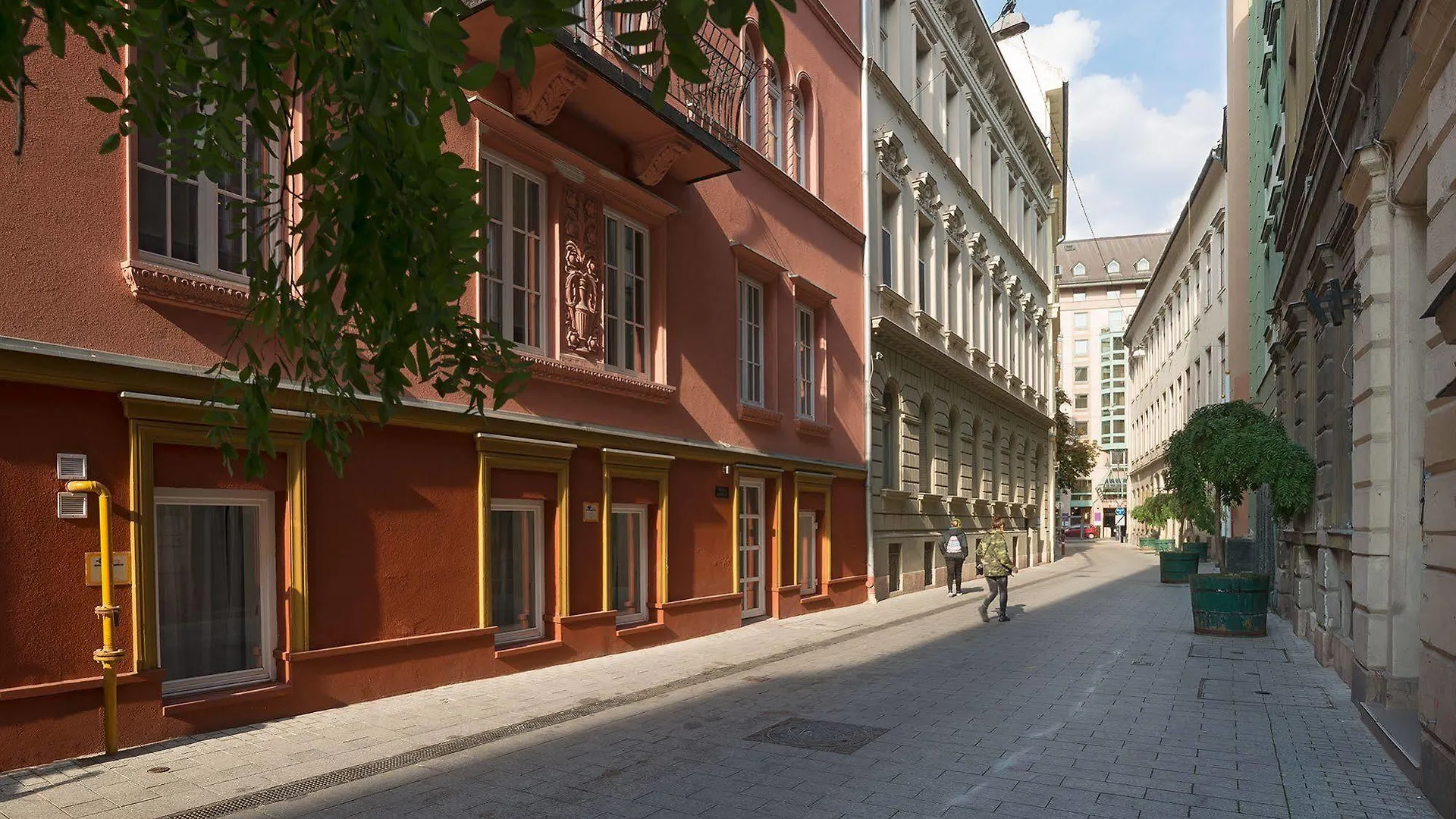 Bastion Hotel Budapest location