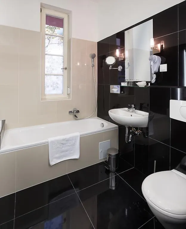 Bastion Hotel Budapest 4*,  Ungheria